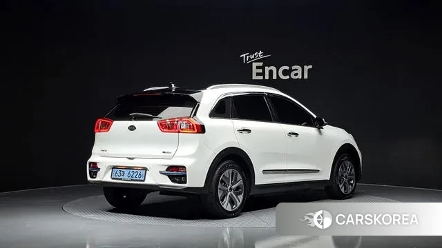 Kia Niro EV id 3101970 из Кореи 12