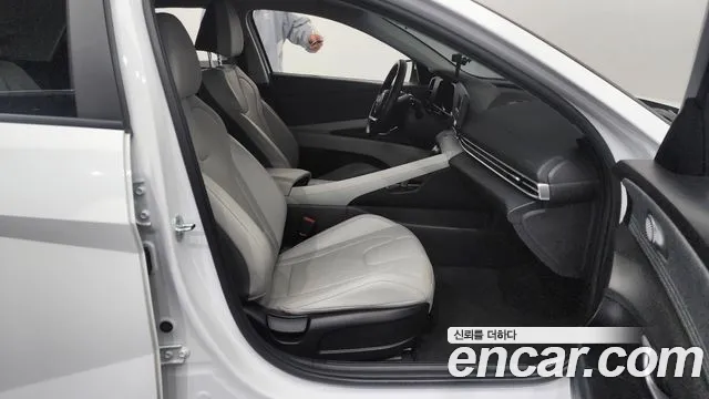 Hyundai Avante Hybrid (CN7) id 2699933 из Кореи 12