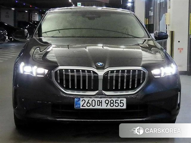BMW 5 Series (G60) id 4533303 из Кореи 12