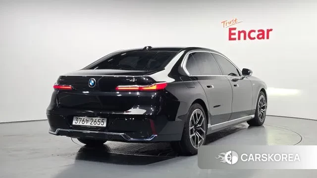 BMW 7 Series (G70) id 3446989 из Кореи 12