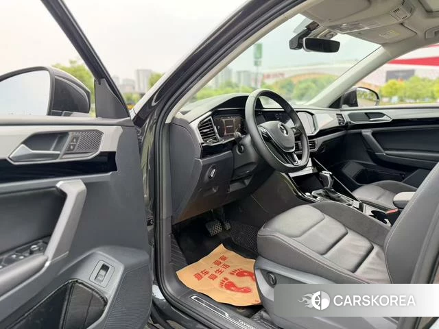 Volkswagen Tanyue 2022 Черный из Китая, фото 3