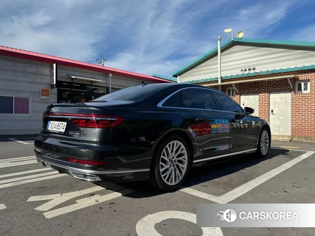 Audi A8 (D5) 2021 Черный из Кореи, фото 2