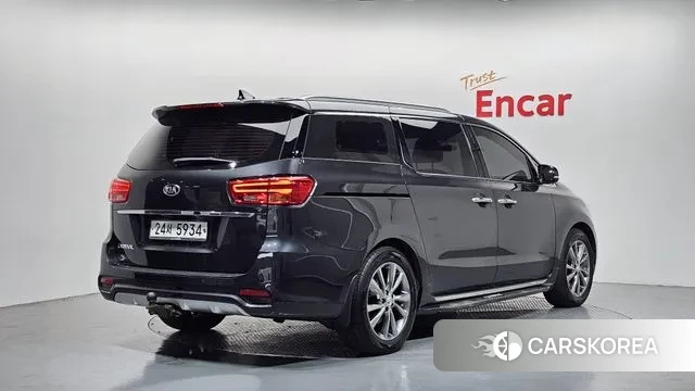 Kia The New Carnival id 3552715 из Кореи 12