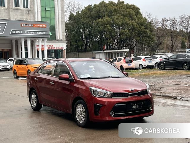 Kia Huanchi 2018 Красный из Китая, фото 2