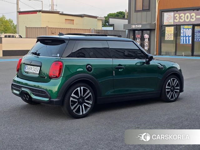 Mini Cooper S id 4333987 из Кореи 12