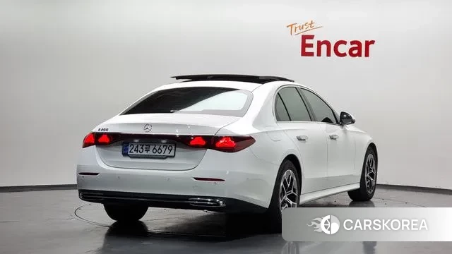 Mercedes-Benz E-Class W214 id 3388441 из Кореи 12