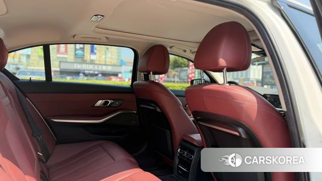 BMW 3 series id 4276659 из Китая 7