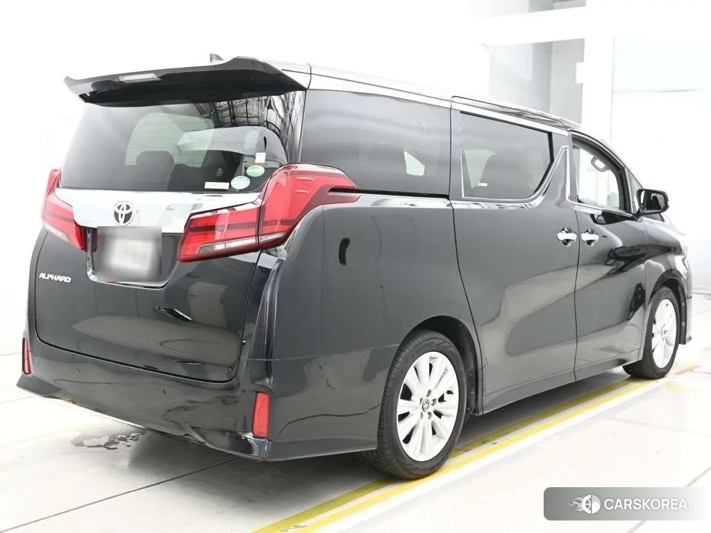 Toyota Alphard 2018 из Японии, фото 2