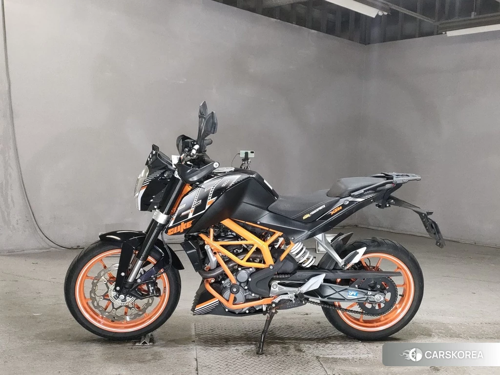 Проданный KTM 250 DUKE 2015 из Японии, фото 2