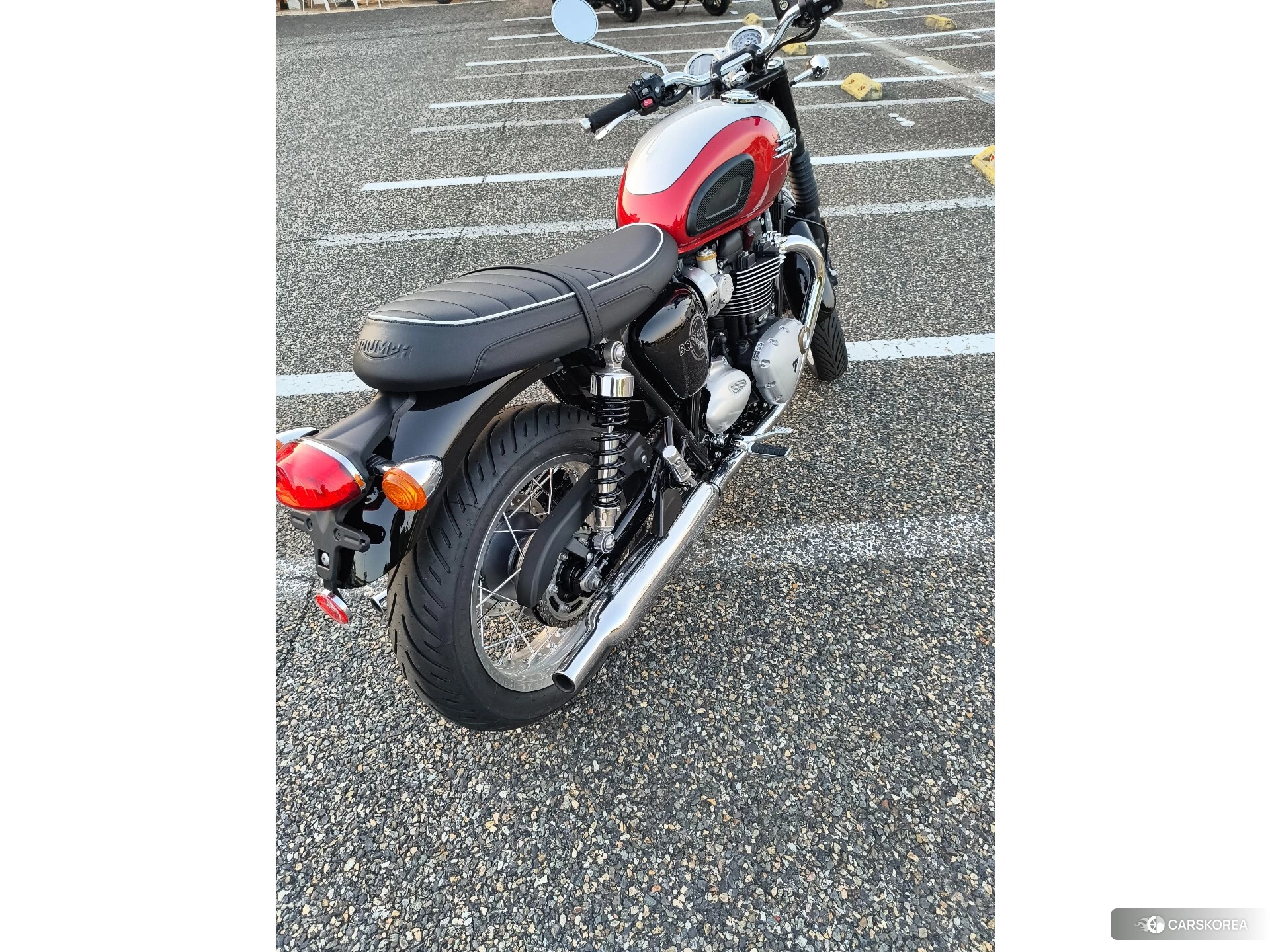 Triumph BONNEVILLE T120 2026 из Японии