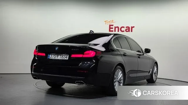 BMW 5 Series (G30) id 3016374 из Кореи 12