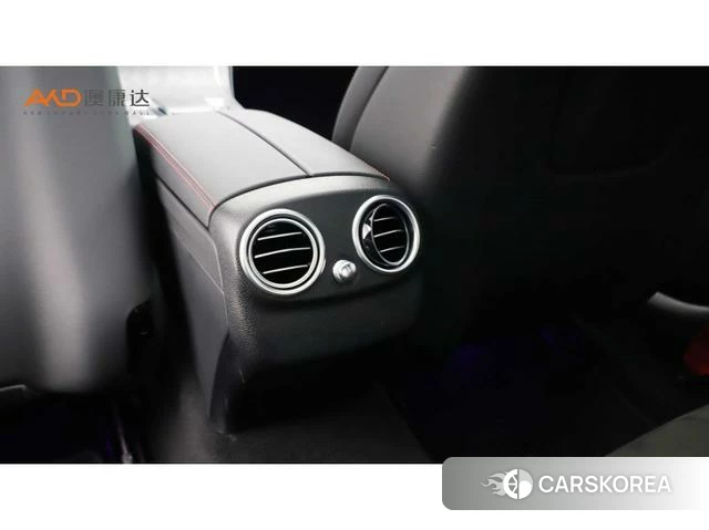 Mercedes-Benz Class C (imported) 2023 Белый из Китая, фото 2