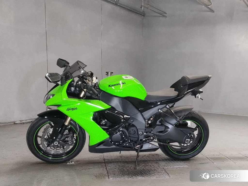 Проданный Kawasaki ZX-10R NINJA 2014 из Японии, фото 2