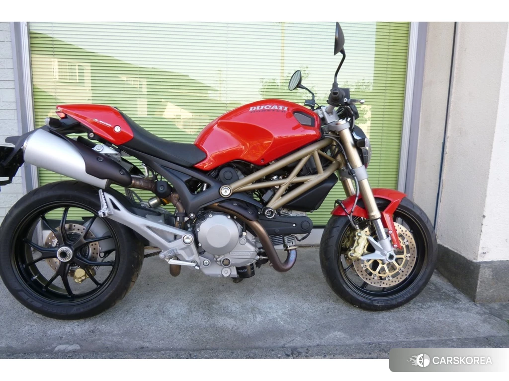 Проданный Ducati MONSTER 796 2012 из Японии