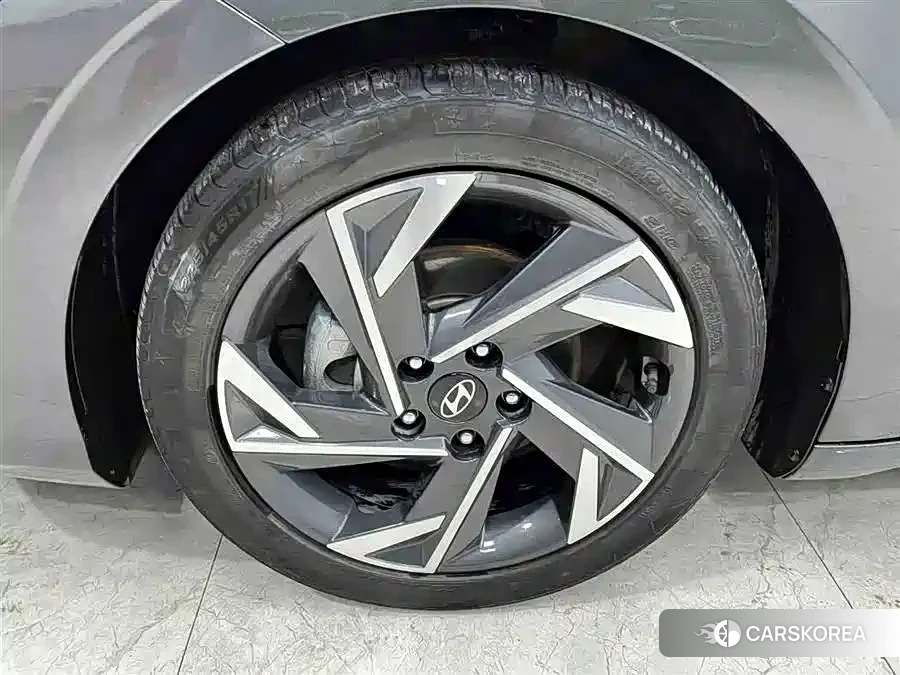 Hyundai Elantra id 4680510 из Китая 8