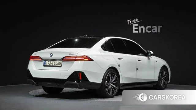 BMW 5 Series (G60) id 4618038 из Кореи 12