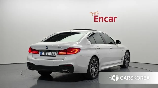 BMW 5 Series (G30) id 3905424 из Кореи 12