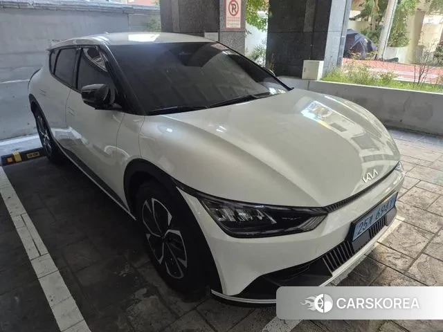 Kia EV6 2022 Белый из Кореи, фото 2