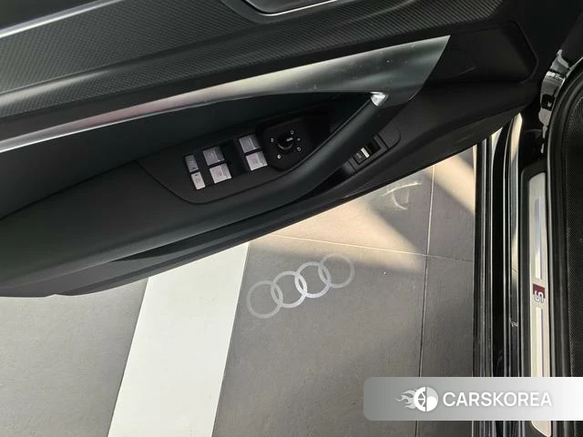 Audi A6L id 4300026 из Китая 8