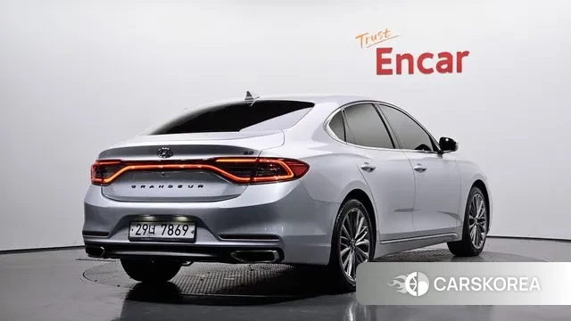 Hyundai Grandeur IG id 3188365 из Кореи 12