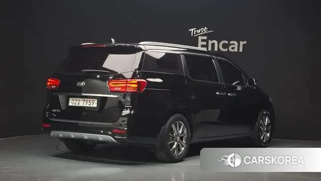 Kia The New Carnival id 3779082 из Кореи 12