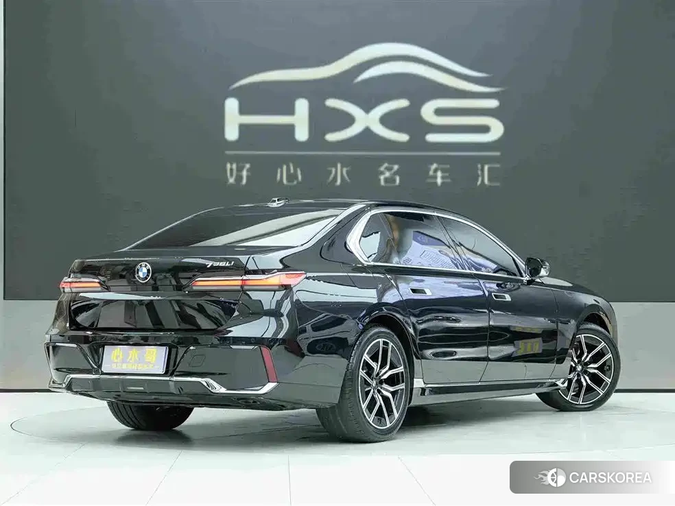 BMW 7 series id 4681264 из Китая 12