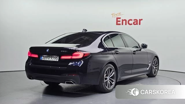 BMW 5 Series (G30) id 4338041 из Кореи 12