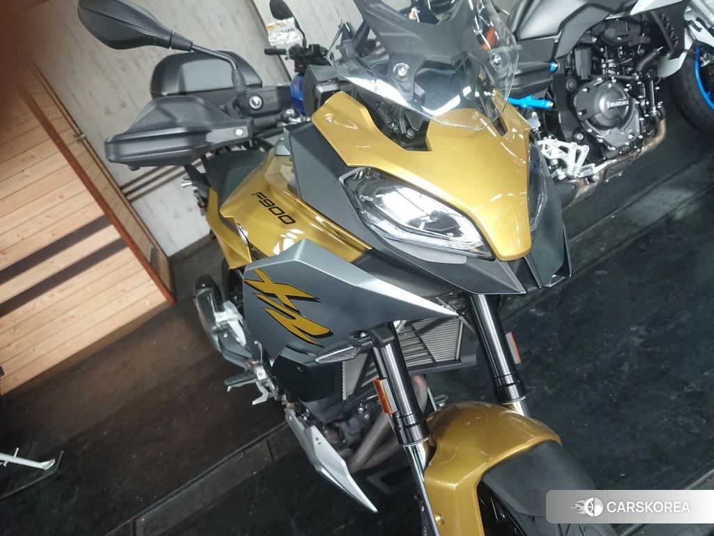 Проданный BMW F900XR PREMIUM LINE 2021 из Японии, фото 2
