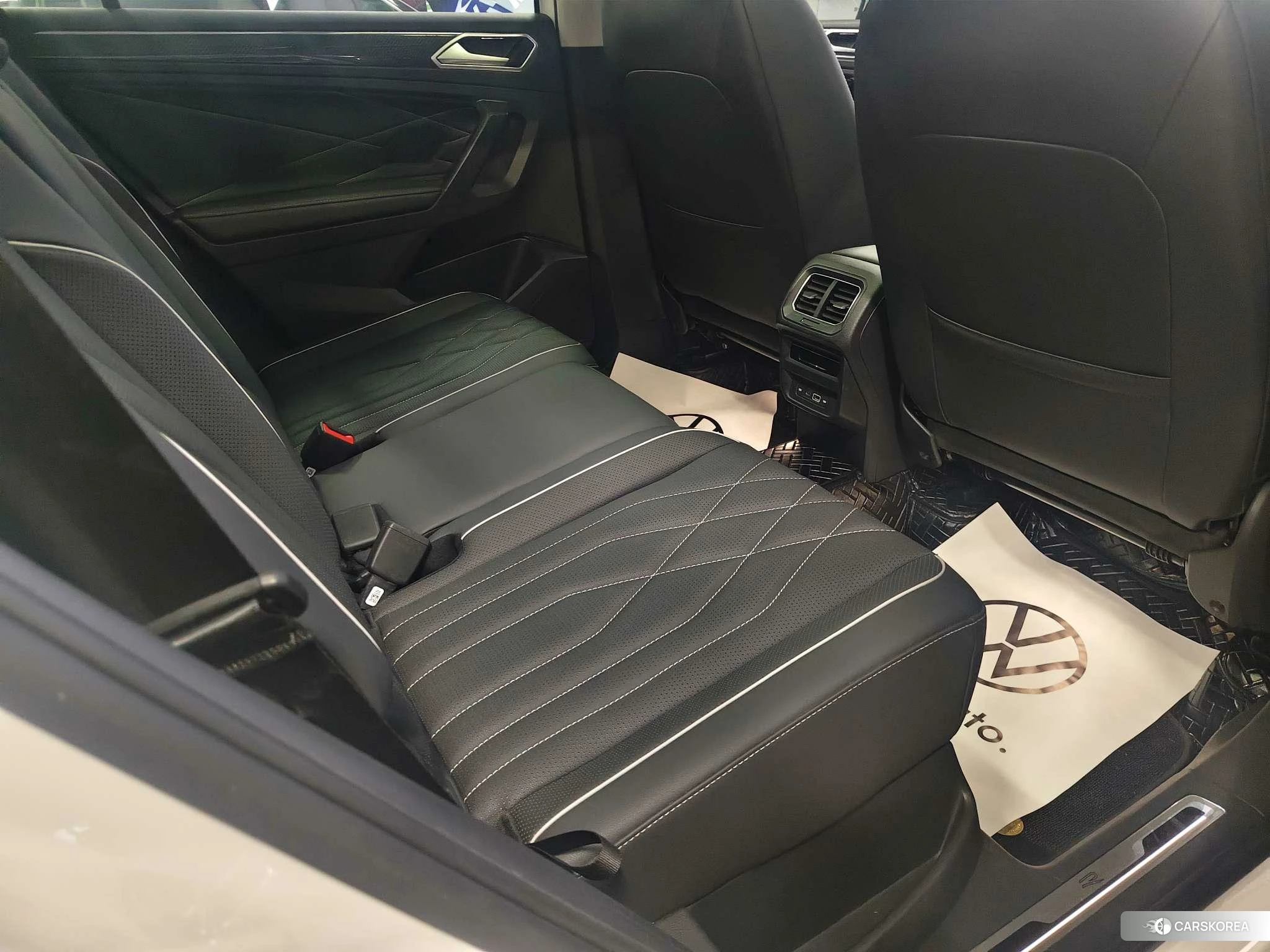 Volkswagen Tiguan L id 4461593 из Китая 8