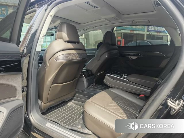 Audi A8 2021 Черный из Китая, фото 6