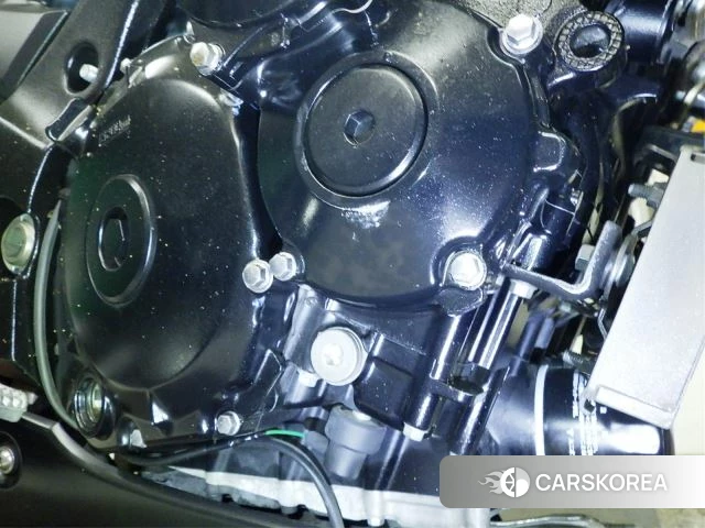 Engine photo