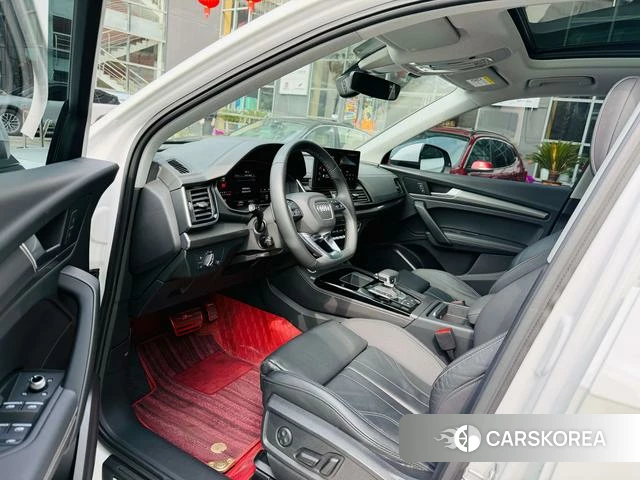 Audi Q5L id 4276824 из Китая 9