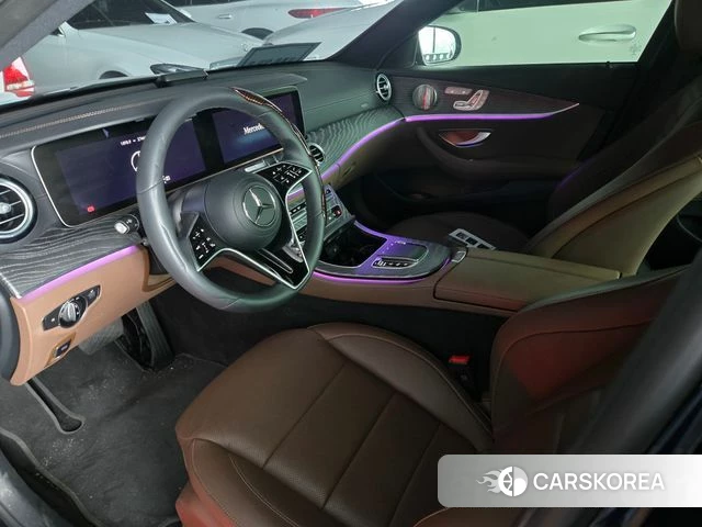 Mercedes-Benz E-Class W213 2022 Синий из Кореи, фото 2