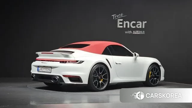 Porsche 911(992) id 3734299 из Кореи 12