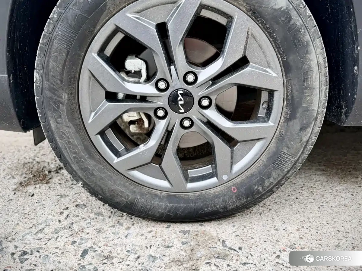 Kia Seltos id 4547341 из Китая 12