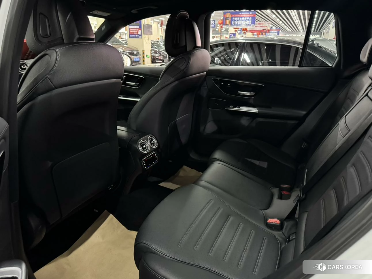 Mercedes-Benz GLC 2024 Белый из Китая, фото 5