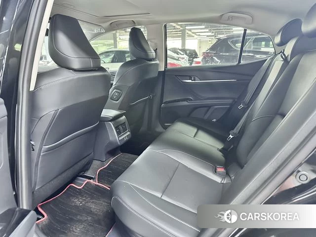 Toyota Camry 2026 Черный из Китая, фото 2