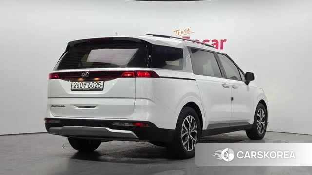 Kia Carnival 4th generation id 4310108 из Кореи 12