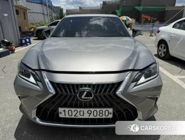 Lexus ES300h 7th generation 2022 Серебристо-серый из Кореи, фото 6