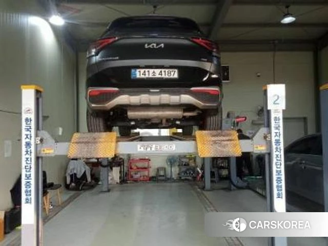 Kia Sportage 5th Generation 2023 Серый из Кореи, фото 2