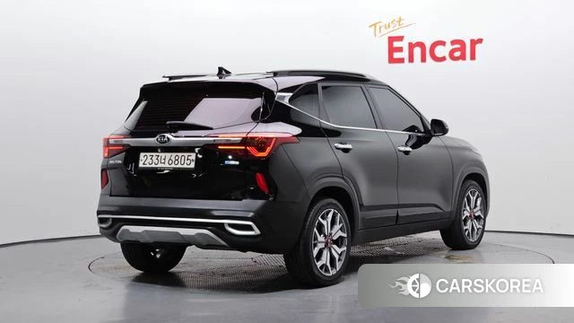 Kia Seltos id 4496128 из Кореи 12