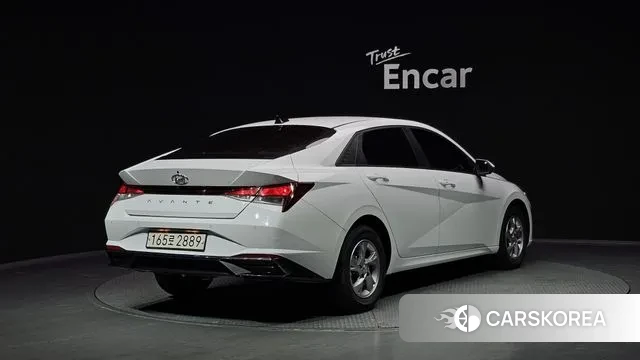 Hyundai Avante (CN7) id 3587577 из Кореи 12