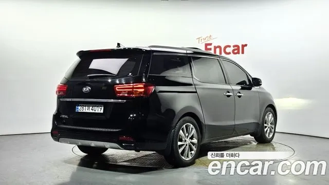 Kia The New Carnival id 2951418 из Кореи 12