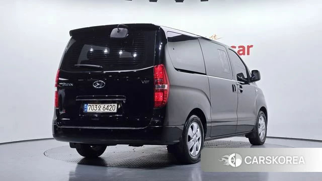 Hyundai The New Grand Starex id 4345410 из Кореи 12