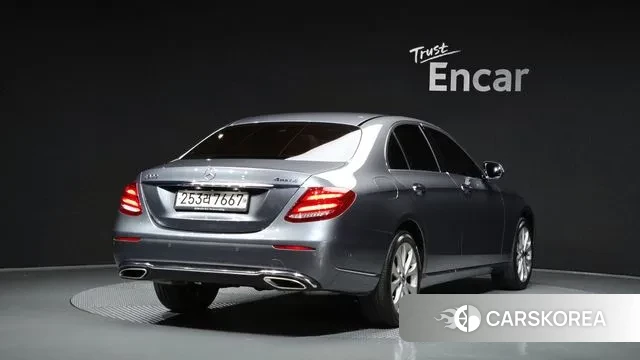 Mercedes-Benz E-Class W213 id 3176706 из Кореи 12