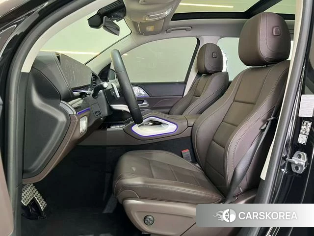 Mercedes-Benz GLS 2023 Черный из Китая, фото 2