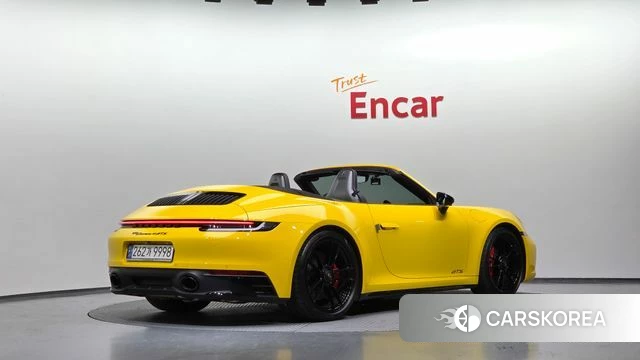 Porsche 911(992) id 4565916 из Кореи 12