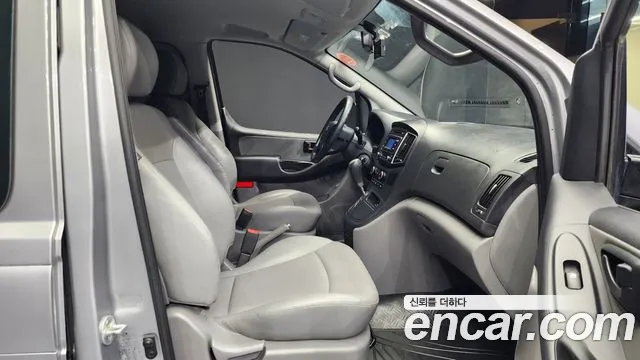 Hyundai The New Grand Starex id 2655321 из Кореи 12