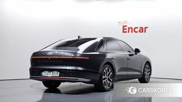 Hyundai Grandeur (GN7) id 4433331 из Кореи 12