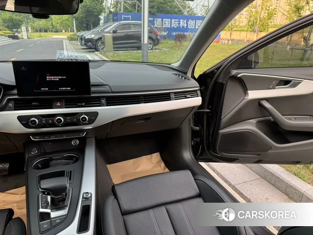 Audi A4L id 4313859 из Китая 12